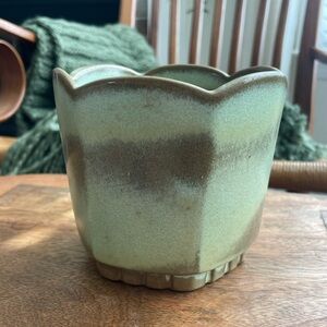 Frankoma Pottery vintage green scallop edge planter bowl vase
